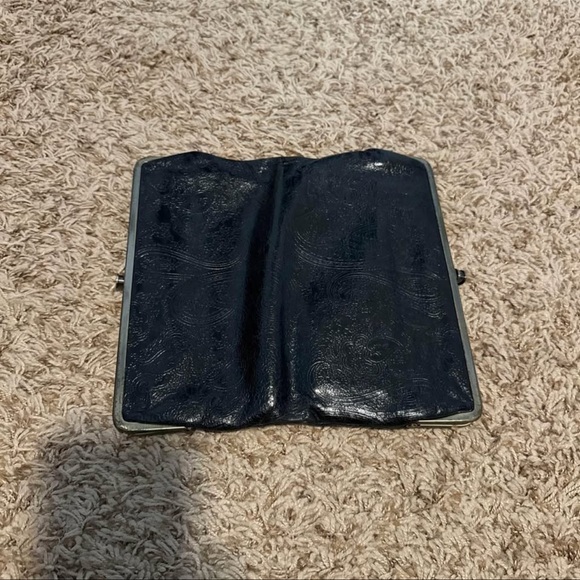 Vintage Hobo International Lauren Clutch Wallet Black Paisley Leather - Picture 7 of 10